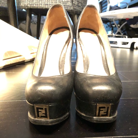 Fendi Fendista shoes 36 - Picture 4 of 9